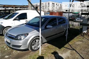 Хетчбек Opel Astra 2006 в Львові