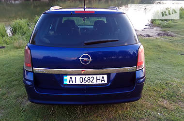 Універсал Opel Astra 2006 в Білій Церкві