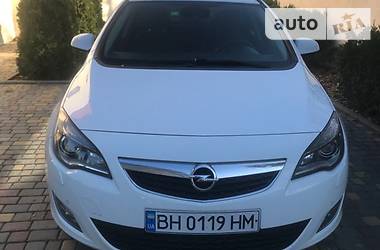 Универсал Opel Astra 2012 в Одессе