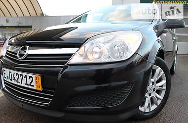 Универсал Opel Astra 2009 в Дрогобыче