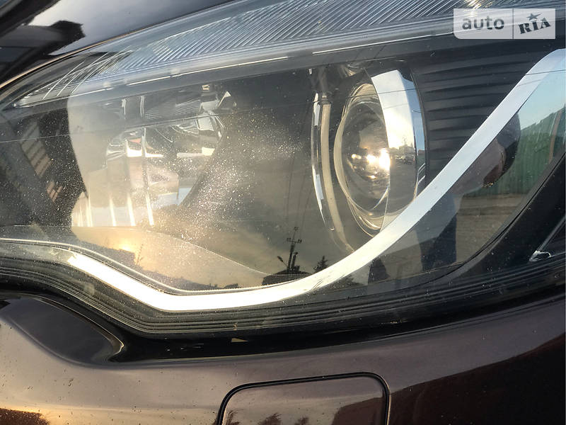 Универсал Opel Astra 2012 в Черновцах