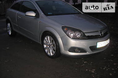 Купе Opel Astra 2005 в Звенигородке