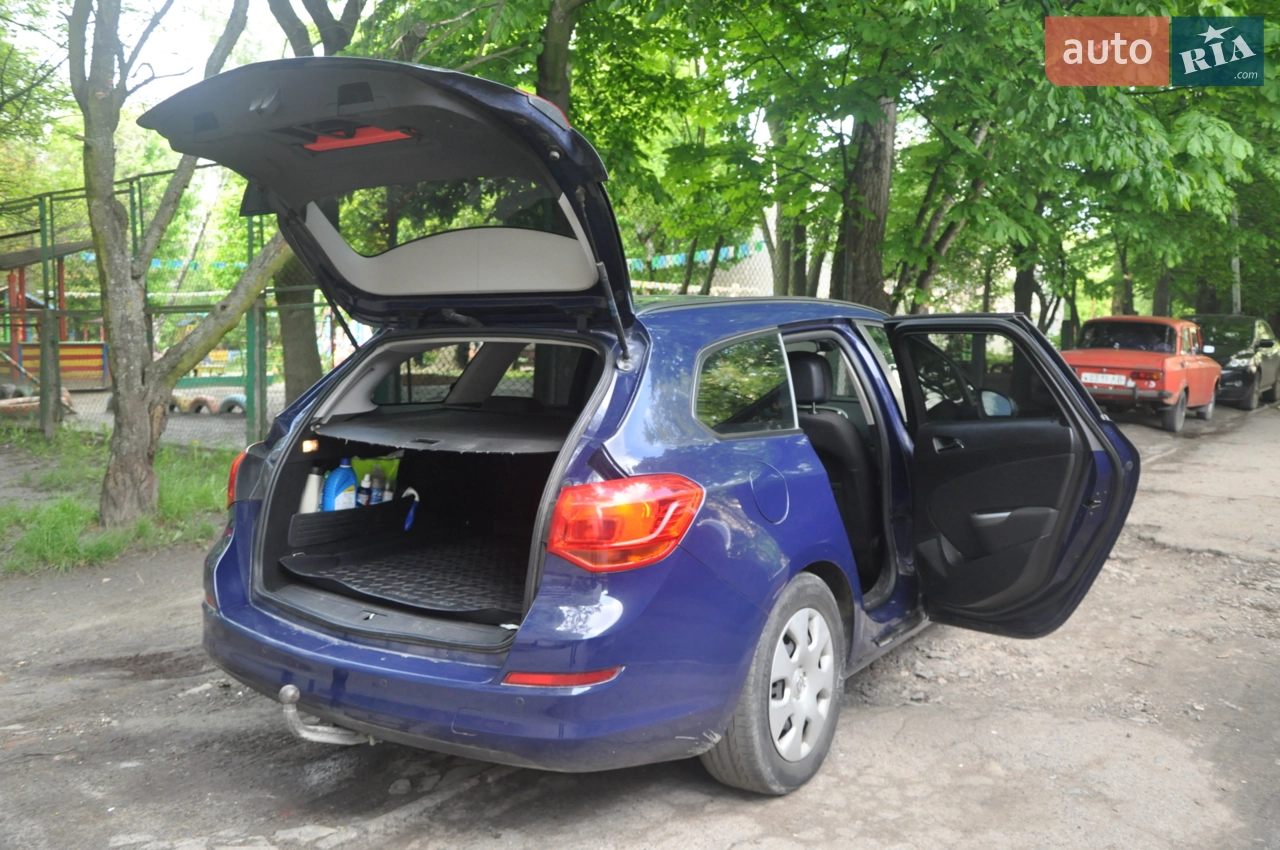 2012 Opel Astra - мініатюра 12