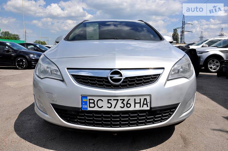 Універсал Opel Astra 2011 в Львові фото 18 Універсал Opel Astra 2011 в Львові