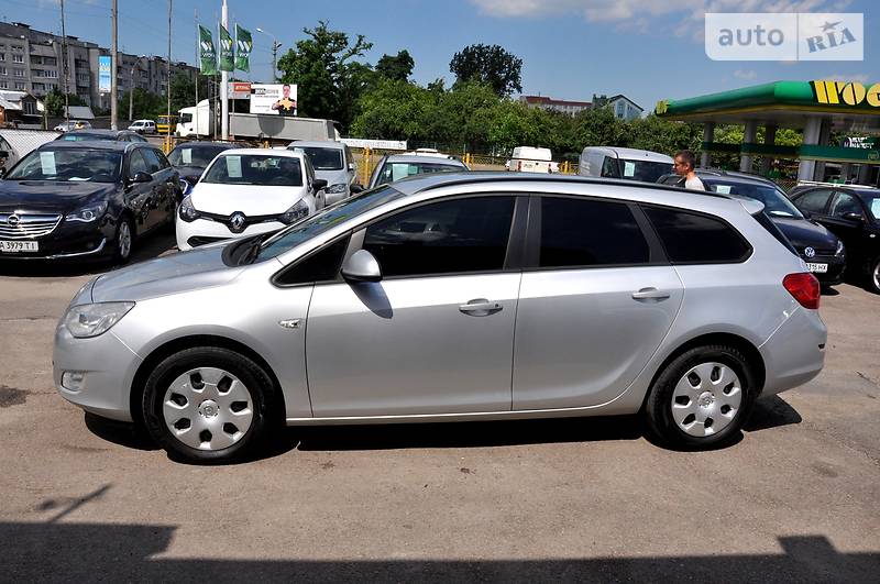 Універсал Opel Astra 2011 в Львові фото 28 Універсал Opel Astra 2011 в Львові