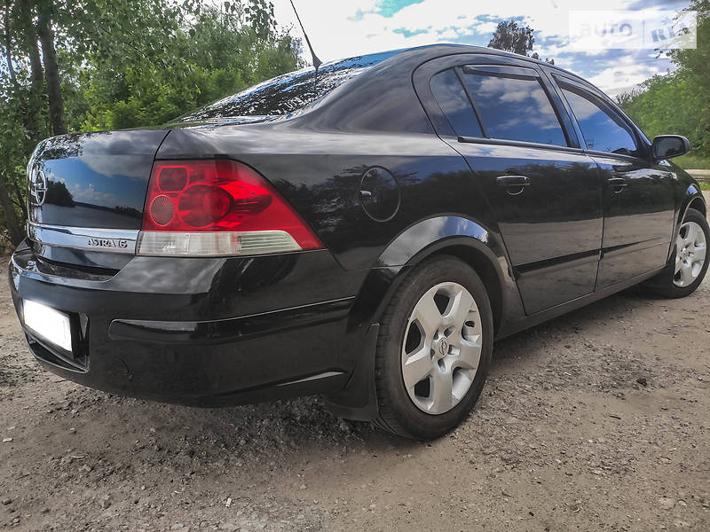 Седан Opel Astra 2008 в Днепре фото 12 Седан Opel Astra 2008 в Днепре