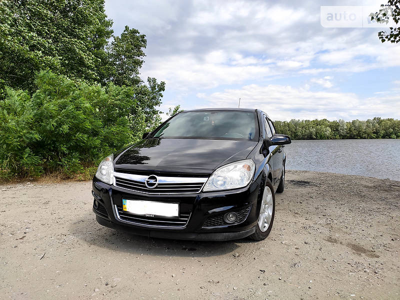 Седан Opel Astra 2008 в Днепре фото 10 Седан Opel Astra 2008 в Днепре