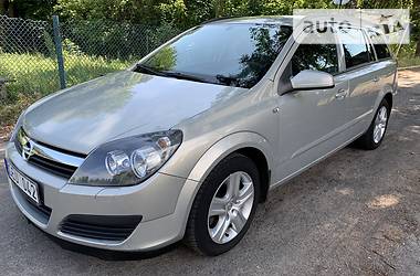 Універсал Opel Astra 2006 в 