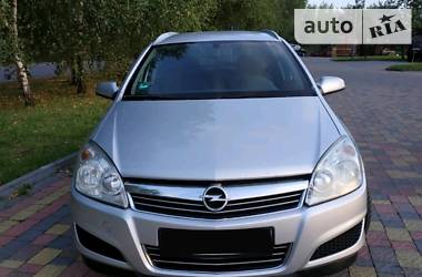 Универсал Opel Astra 2009 в Дрогобыче