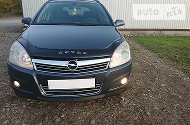 Универсал Opel Astra 2008 в Городке