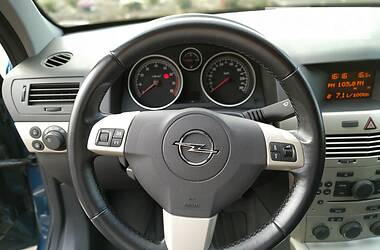 Хэтчбек Opel Astra 2007 в Кропивницком