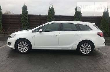 Универсал Opel Astra 2015 в Стрые