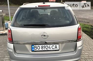Универсал Opel Astra 2007 в Бучаче