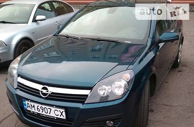 Хэтчбек Opel Astra 2007 в Житомире