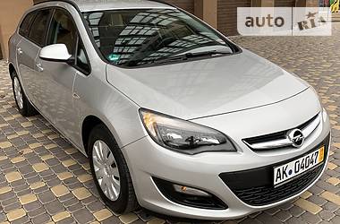 Универсал Opel Astra 2014 в Виннице