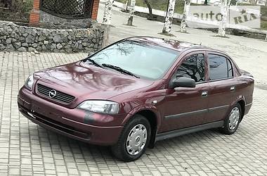 Седан Opel Astra 2008 в Днепре