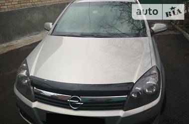 Хетчбек Opel Astra 2008 в 