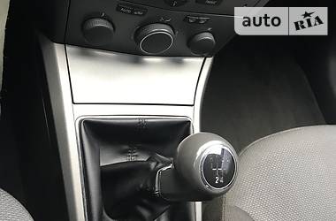 Хетчбек Opel Astra 2005 в 
