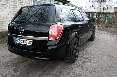 Універсал Opel Astra 2009 в Києві