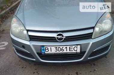 Универсал Opel Astra 2005 в Полтаве