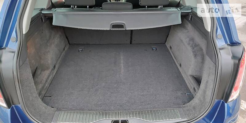 Универсал Opel Astra 2008 в Харькове