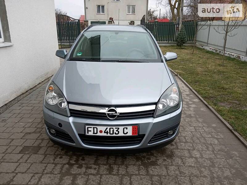 Універсал Opel Astra 2006 в Львові