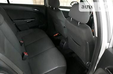 Універсал Opel Astra 2009 в 