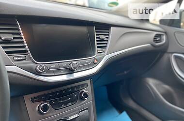 Універсал Opel Astra 2016 в 