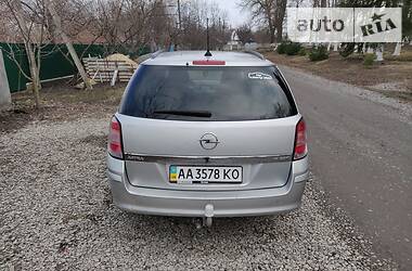 Універсал Opel Astra 2007 в 