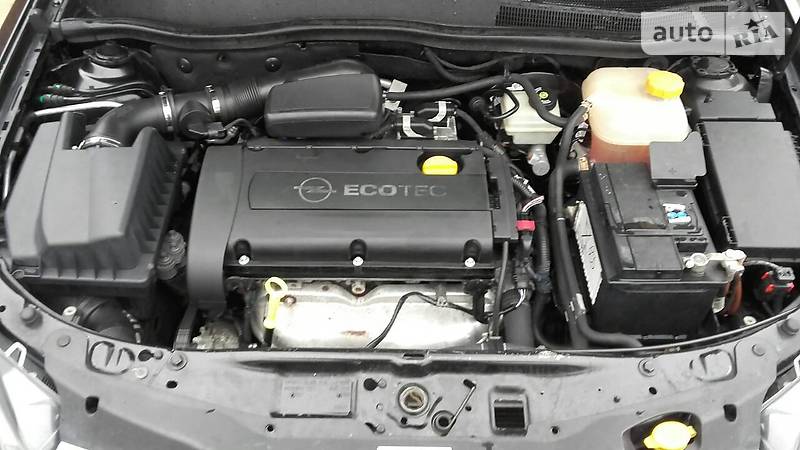 Універсал Opel Astra 2005 в Луцьку