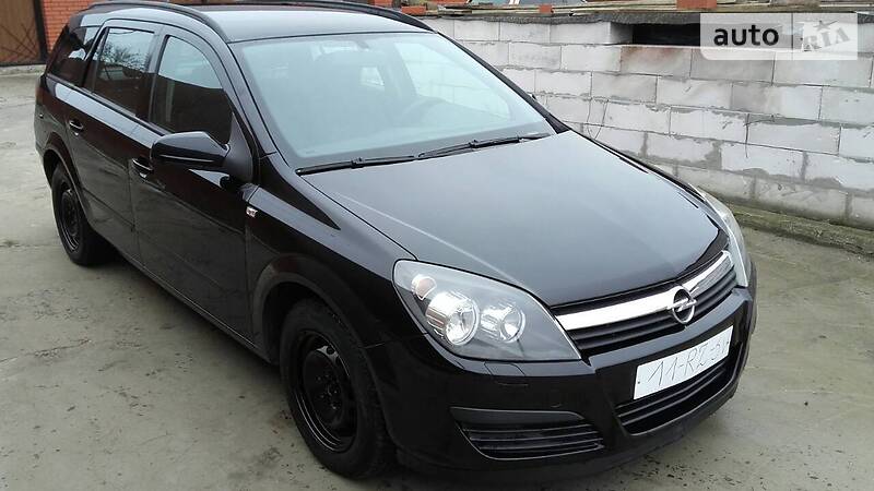Універсал Opel Astra 2005 в Луцьку