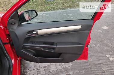 Хетчбек Opel Astra 2007 в Львові