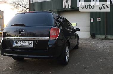 Универсал Opel Astra 2009 в 