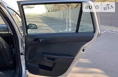 Універсал Opel Astra 2008 в 