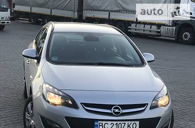 Універсал Opel Astra 2014 в Львові
