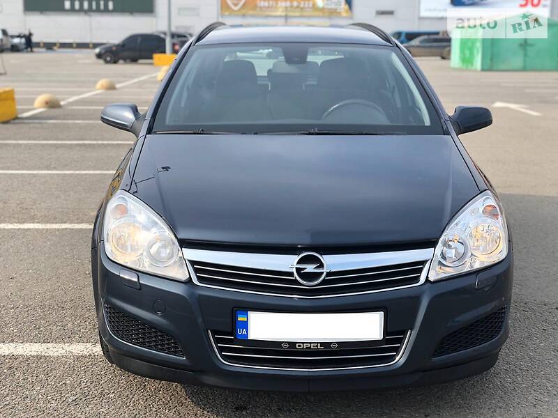 Універсал Opel Astra 2009 в 