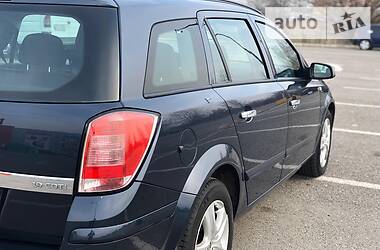 Універсал Opel Astra 2009 в 