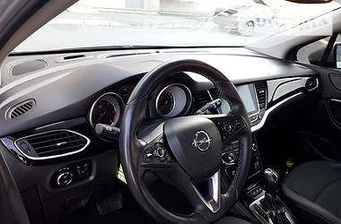 Універсал Opel Astra 2016 в 