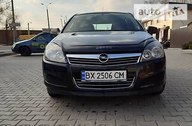 Універсал Opel Astra 2010 в 