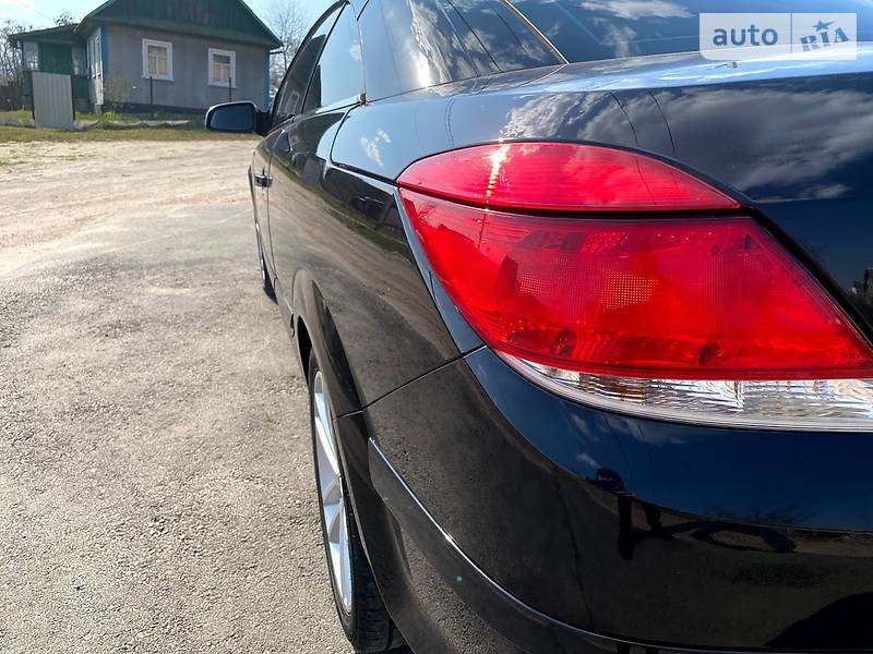 Кабріолет Opel Astra 2007 в Житомирі