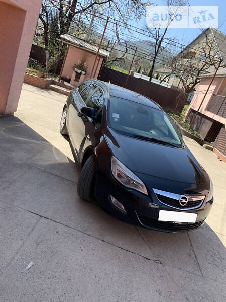 Універсал Opel Astra 2012 в Хусті фото 7 Універсал Opel Astra 2012 в Хусті