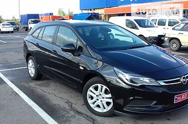 Універсал Opel Astra 2017 в 