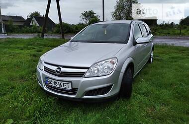 Универсал Opel Astra 2009 в 