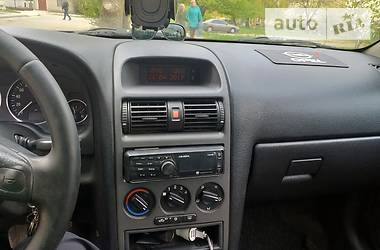 Универсал Opel Astra 2004 в Черновцах