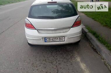 Хэтчбек Opel Astra 2004 в Киеве