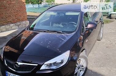 Універсал Opel Astra 2011 в 