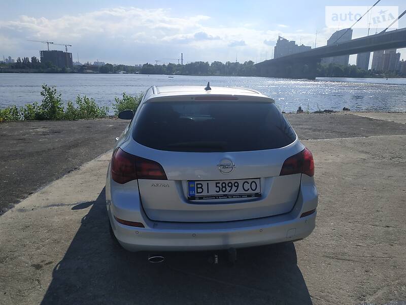 Універсал Opel Astra 2012 в Лубнах фото 5 Універсал Opel Astra 2012 в Лубнах