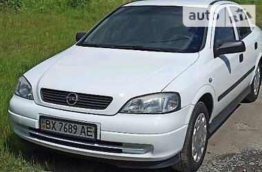 Седан Opel Astra 2006 в Шепетівці