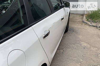 Універсал Opel Astra 2012 в 