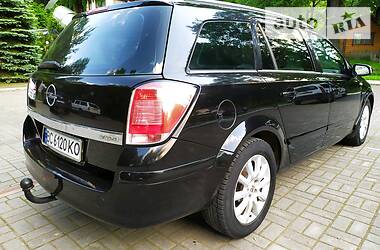 Універсал Opel Astra 2005 в 